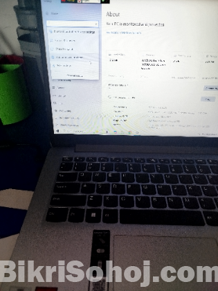 Lenovo Laptop